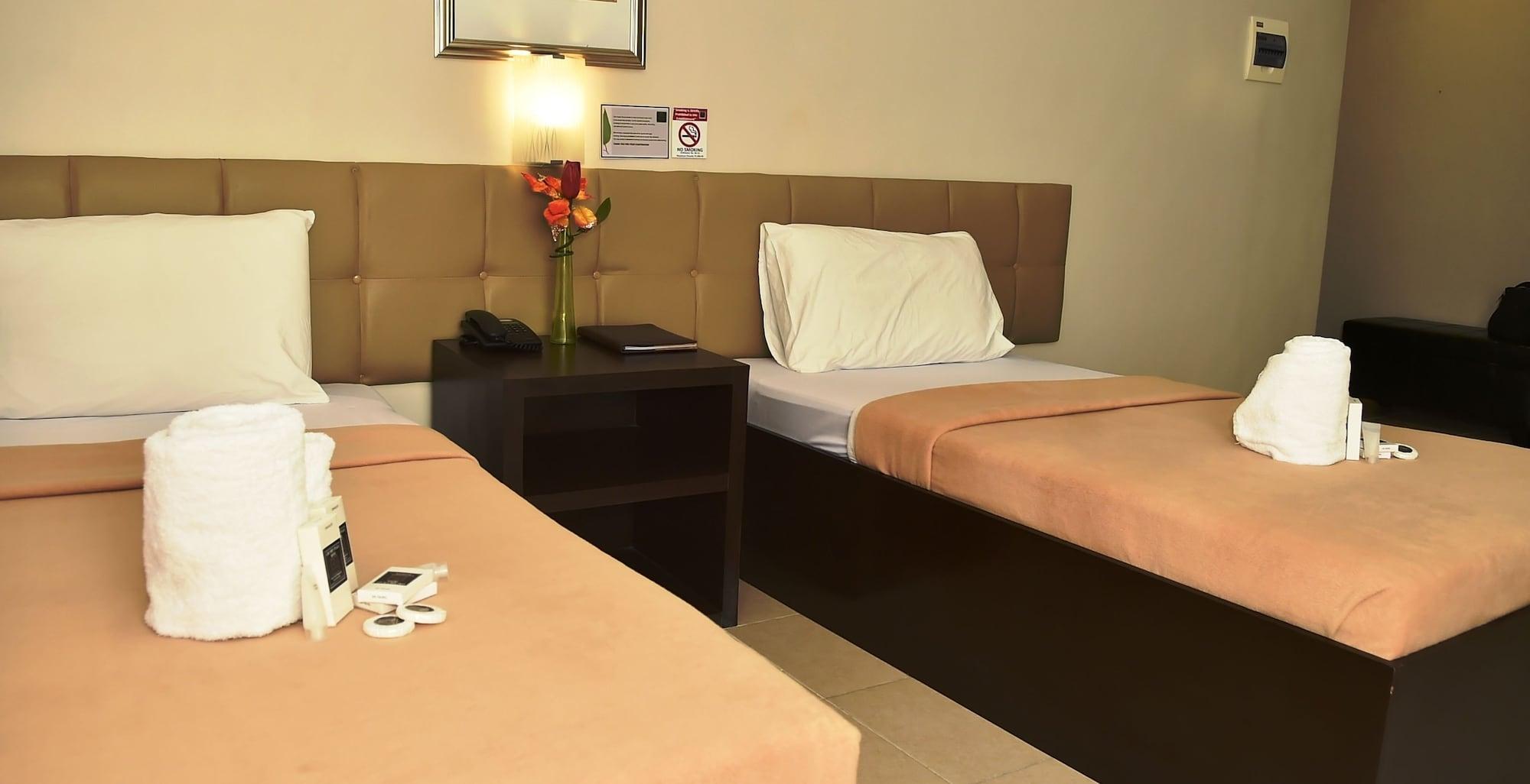 Columbus Plaza Hotel General Santos City Экстерьер фото