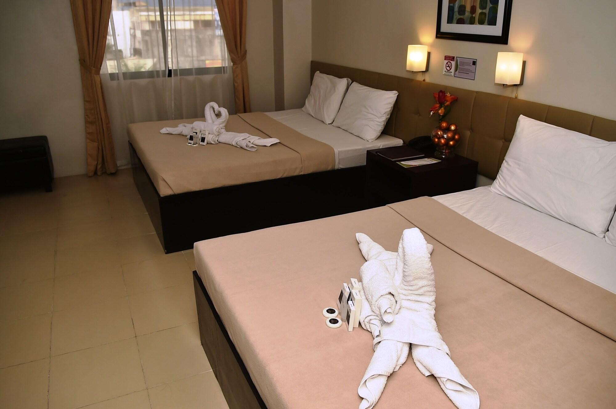 Columbus Plaza Hotel General Santos City Экстерьер фото