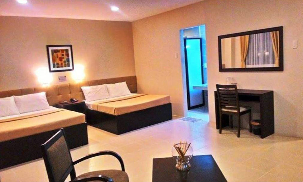 Columbus Plaza Hotel General Santos City Экстерьер фото