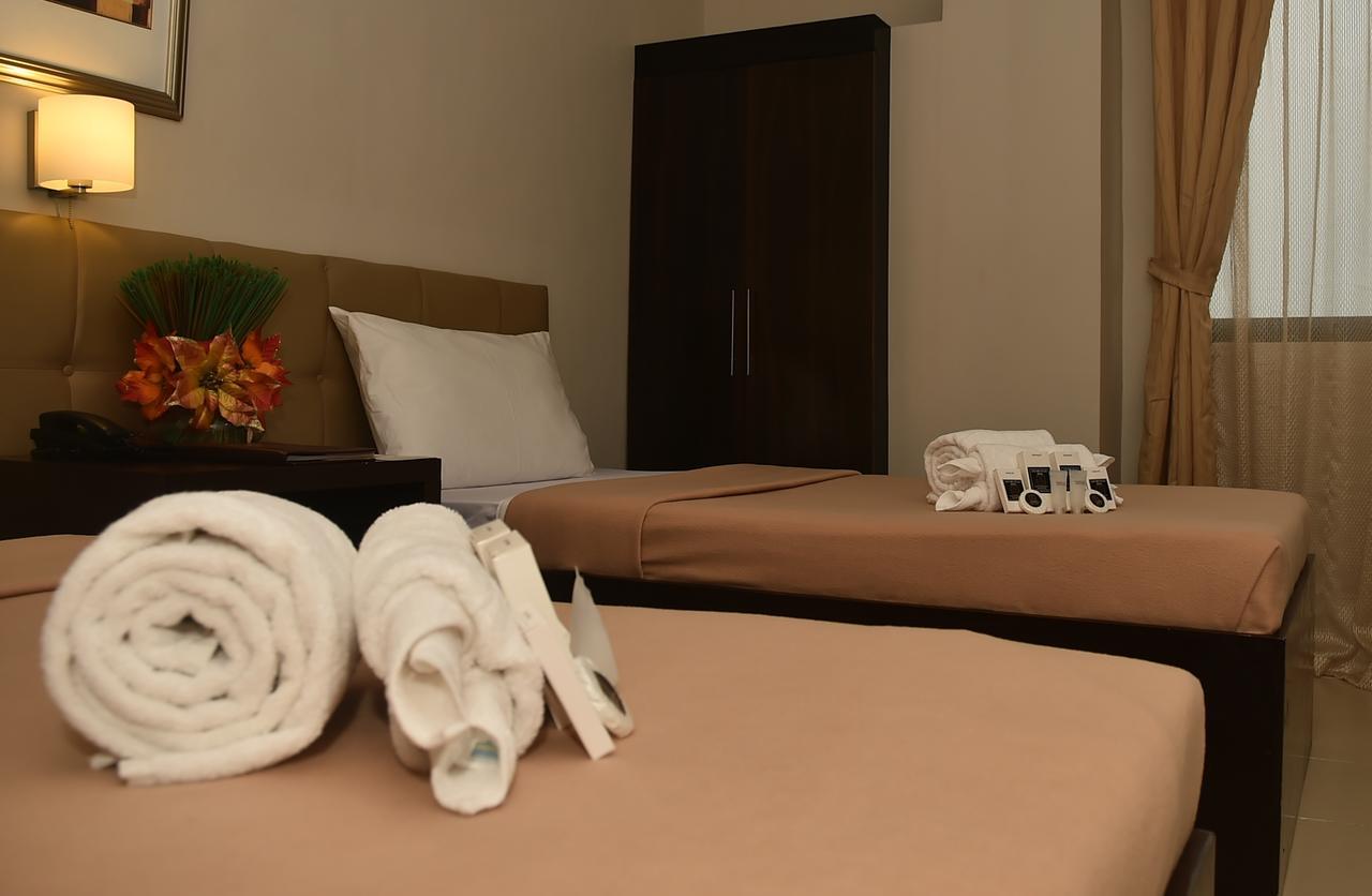 Columbus Plaza Hotel General Santos City Экстерьер фото